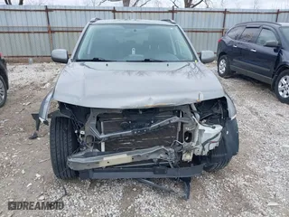 2010 Suzuki Grand Vitara Limited with VIN JS3TE0D73A4100191, listed as a IAAI auction lot 41716351 with 71,656 mi miles. Bid and sale history available at carsss.com. Image 6.
