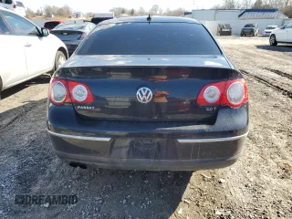 2008 Volkswagen Passat Komfort z VIN WVWAK73C48E124087, wystawiony jako Copart lot #46674665 z przebiegiem 128 004 mil mil oraz Szkoda całkowita • Salvage title. Historia ofert i sprzedaży dostępna na DreamBid. Obrazek 6.
