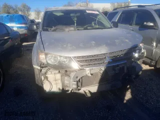 2007 Mitsubishi Outlander ES with VIN JA4MS31X37U003397, listed as a Copart auction lot 87332784 with 212,500 mi miles and Salvage Title. Bid and sale history available at carsss.com. Image 5.