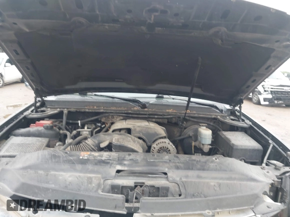 2010 Cadillac Escalade z VIN 1GYUKAEF7AR114664, wystawiony jako IAAI lot #41960278 z przebiegiem 138 327 mil mil oraz . Historia ofert i sprzedaży dostępna na DreamBid. Obrazek 10.