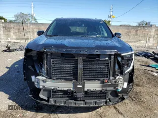 2024 GMC Acadia AWD Elevation z VIN 1GKENNKSXRJ189321, wystawiony jako Copart lot #88156855 z przebiegiem 15 469 mil mil oraz Czysty tytuł • Clean title. Historia ofert i sprzedaży dostępna na DreamBid. Obrazek 5.