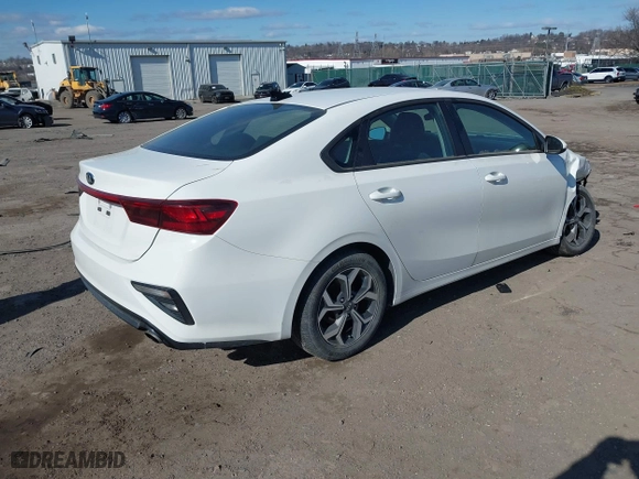 2021 Kia Forte LXS with VIN 3KPF24AD0ME325838, listed as a IAAI auction lot 41628351 with 57,846 mi miles. Bid and sale history available at carsss.com. Image 4.