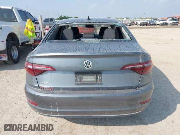 2021 Volkswagen Jetta S z VIN 3VWC57BU0MM093075, wystawiony jako IAAI lot #42067395 z przebiegiem 24 930 mil mil oraz . Historia ofert i sprzedaży dostępna na DreamBid. Obrazek 16.