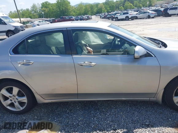 2010 Acura TSX z VIN JH4CU2F62AC034304, wystawiony jako IAAI lot #42129760 z przebiegiem 166 067 mil mil oraz . Historia ofert i sprzedaży dostępna na DreamBid. Obrazek 13.