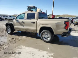 2023 Chevrolet Colorado 2WD Work Truck z VIN 1GCGSBEC8P1260447, wystawiony jako Copart lot #56100455 z przebiegiem 13 688 mil mil oraz Czysty tytuł • Clean title. Historia ofert i sprzedaży dostępna na DreamBid. Obrazek 2.