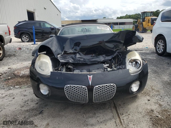 2006 Pontiac Solstice with VIN 1G2MB33B96Y101269, listed as a Copart auction lot 70323934 with NaN miles and Salvage Title. Bid and sale history available at carsss.com. Image 5.