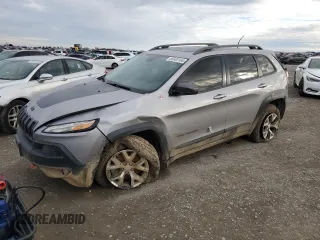 2017 Jeep Cherokee Trailhawk L Plus with VIN 1C4PJMBS3HD234705, listed as a Copart auction lot 85933164 with 205,471 mi miles and Clean Title. Bid and sale history available at carsss.com. Image 1.