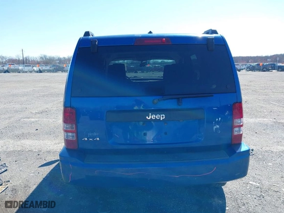 2009 Jeep Liberty Sport with VIN 1J8GN28K69W533457, listed as a IAAI auction lot 41831960 with 185,403 mi miles. Bid and sale history available at carsss.com. Image 16.