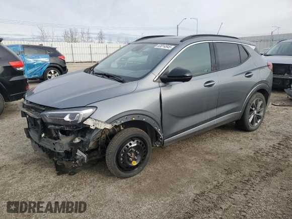 2022 Buick Encore GX Essence с VIN KL4MMGSL4NB041307, выставлен на аукционе Copart как лот 53014545 с пробегом 79 359 миль миль и Списание • Salvage title. История ставок и продаж доступна на DreamBid. Изображение 1.