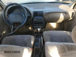 1999 Saturn SL z VIN 1G8ZK5270XZ212874, wystawiony jako Copart lot #85317464 z przebiegiem 153 477 mil mil oraz Szkoda całkowita • Salvage title. Historia ofert i sprzedaży dostępna na DreamBid. Obrazek 8.