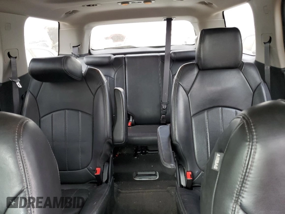 2014 GMC Acadia Denali z VIN 1GKKVTKD9EJ329457, wystawiony jako Copart lot #56824235 z przebiegiem 135 475 mil mil oraz Szkoda całkowita • Salvage title. Historia ofert i sprzedaży dostępna na DreamBid. Obrazek 10.