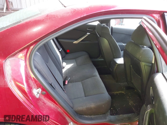 2008 Pontiac G6 1SV Value Leader with VIN 1G2ZF57B484273977, listed as a IAAI auction lot 41930494 with 104,300 mi miles. Bid and sale history available at carsss.com. Image 8.