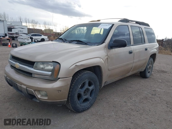 2006 Chevrolet TrailBlazer LS with VIN 1GNET16S366165954, listed as a IAAI auction lot 41499839 with 278,344 mi miles and . Bid and sale history available at DreamBid. Image 2.
