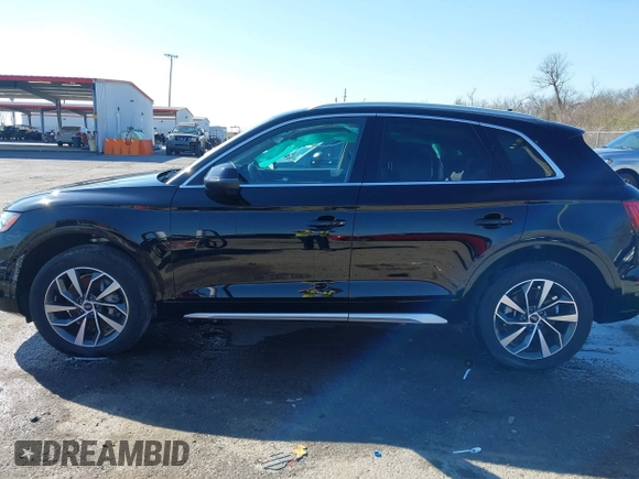 2021 Audi Q5 Premium Plus with VIN WA1BAAFY7M2065912, listed as a IAAI auction lot 41752656 with 30,472 mi miles and . Bid and sale history available at DreamBid. Image 14.