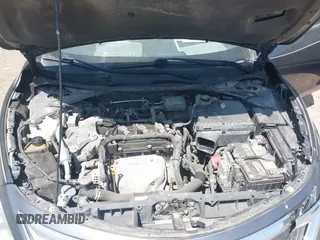 2015 Nissan Altima 2.5 S with VIN 1N4AL3AP2FC177218, listed as a IAAI auction lot 42144941 with 177,493 mi miles. Bid and sale history available at carsss.com. Image 10.