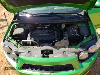 2015 Chevrolet Sonic LT z VIN 1G1JC5SH2F4140315, wystawiony jako Copart lot #51360925 z przebiegiem 54 054 mil mil oraz Szkoda całkowita • Salvage title. Historia ofert i sprzedaży dostępna na DreamBid. Obrazek 12.