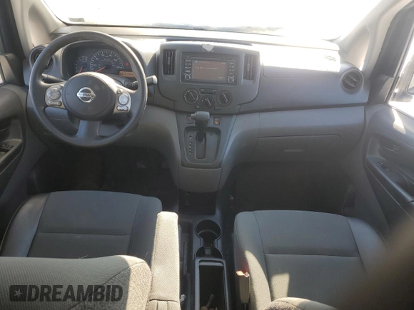 2017 Nissan NV200 SV z VIN 3N6CM0KN4HK714189, wystawiony jako Copart lot #86330134 z przebiegiem 61 735 mil mil oraz Szkoda całkowita • Salvage title. Historia ofert i sprzedaży dostępna na DreamBid. Obrazek 8.