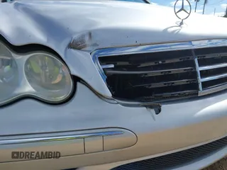 2005 Mercedes-Benz C 230 Kompressor with VIN WDBRF40J65A675048, listed as a IAAI auction lot 41735027 with 191,498 mi miles and . Bid and sale history available at DreamBid. Image 12.