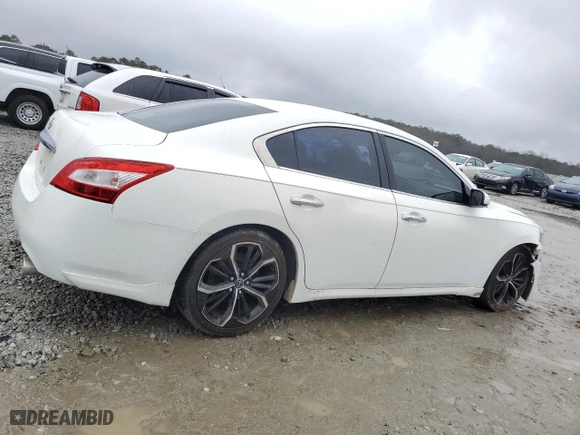 2011 Nissan Maxima 3.5 SV w/Sport Pkg with VIN 1N4AA5AP5BC852989, listed as a Copart auction lot 42288925 with 195,596 mi miles and Salvage Title. Bid and sale history available at carsss.com. Image 3.