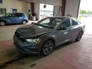 2019 Volkswagen Jetta S with VIN 3VWC57BU0KM099746, listed as a Copart auction lot 62067875 with 40,018 mi miles and Salvage title. Bid and sale history available at DreamBid. Image 1.