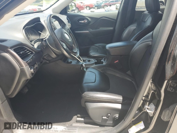 2020 Jeep Cherokee Altitude с VIN 1C4PJMLB1LD549199, выставлен на аукционе Copart как лот 56669985 с пробегом 73 354 миль миль и Списание • Salvage title. История ставок и продаж доступна на DreamBid. Изображение 7.