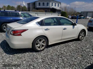 2015 Nissan Altima 2.5 SV with VIN 1N4AL3AP7FC131142, listed as a Copart auction lot 53707845 with 236,238 mi miles and Salvage Title. Bid and sale history available at carsss.com. Image 3.