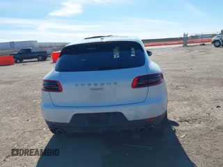 2018 Porsche Macan with VIN WP1AA2A59JLB16545, listed as a IAAI auction lot 41306877 with 48,024 mi miles and . Bid and sale history available at DreamBid. Image 16.
