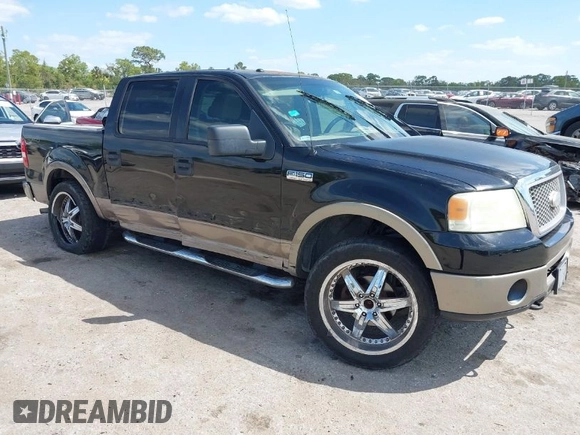 2006 Ford F-150 XLT with VIN 1FTPW14V86KC79591, listed as a IAAI auction lot 41917986 with 271,759 mi miles. Bid and sale history available at carsss.com. Image 1.