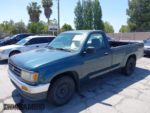1996 Toyota T100 z VIN JT4JM11D2T0010937, wystawiony jako IAAI lot #42344646 z przebiegiem 332 400 mil mil oraz . Historia ofert i sprzedaży dostępna na DreamBid. Obrazek 6.