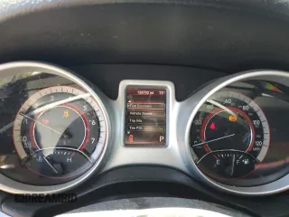 2013 Dodge Journey SE with VIN 3C4PDCAB5DT729415, listed as a Copart auction lot 55851915 with 128,782 mi miles and Salvage title. Bid and sale history available at DreamBid. Image 9.