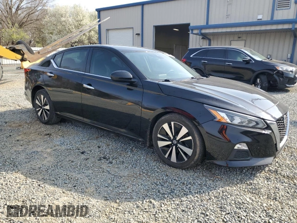 2021 Nissan Altima 2.5 SV with VIN 1N4BL4DV1MN330418, listed as a Copart auction lot 48882385 with 122,568 mi miles and Salvage Title. Bid and sale history available at carsss.com. Image 4.