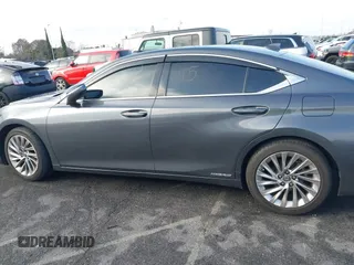 2022 Lexus ES 300h Luxury with VIN 58AEA1C16NU014227, listed as a IAAI auction lot 41504883 with 55,850 mi miles and . Bid and sale history available at DreamBid. Image 14.