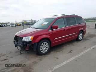 2013 Chrysler Town & Country Touring z VIN 2C4RC1BG2DR777712, wystawiony jako IAAI lot #42114838 z przebiegiem 139 103 mil mil oraz . Historia ofert i sprzedaży dostępna na DreamBid. Obrazek 2.
