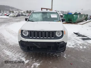 2016 Jeep Renegade Sport with VIN ZACCJBAT0GPD05985, listed as a IAAI auction lot 41564300 with 31,707 mi miles and . Bid and sale history available at DreamBid. Image 12.