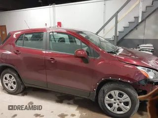 2017 Chevrolet Trax LS with VIN 3GNCJKSB9HL174725, listed as a IAAI auction lot 41589963 with 85,304 mi miles. Bid and sale history available at carsss.com. Image 14.