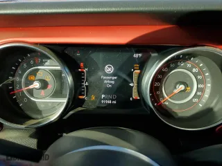 2020 Jeep Gladiator Rubicon with VIN 1C6JJTBG6LL102832, listed as a Copart auction lot 88780025 with 91,948 mi miles and Salvage Title. Bid and sale history available at carsss.com. Image 9.