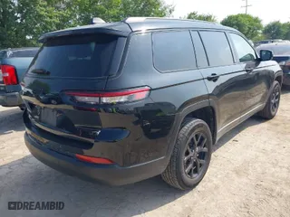 2024 Jeep Grand Cherokee L Altitude with VIN 1C4RJKAG5R8535819, listed as a IAAI auction lot 41942904 with 49,573 mi miles. Bid and sale history available at carsss.com. Image 4.