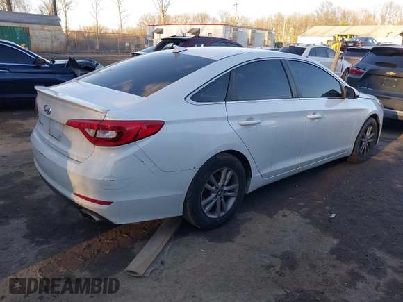 2017 Hyundai Sonata SE with VIN 5NPE24AF3HH492841, listed as a IAAI auction lot 41503654 with 134,366 mi miles. Bid and sale history available at carsss.com. Image 4.