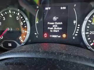 2017 Jeep Renegade Sport z VIN ZACCJBAH9HPG07336, wystawiony jako IAAI lot #42219901 z przebiegiem 118 696 mil mil oraz . Historia ofert i sprzedaży dostępna na DreamBid. Obrazek 7.