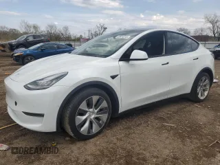 2021 Tesla Model Y Long Range z VIN 5YJYGDEE6MF077764, wystawiony jako Copart lot #53814015 z przebiegiem 87 903 mil mil oraz Szkoda całkowita • Salvage title. Historia ofert i sprzedaży dostępna na DreamBid. Obrazek 1.