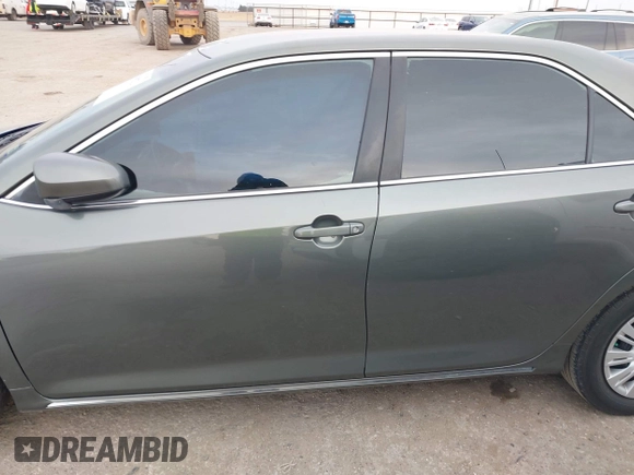 2013 Toyota Camry L with VIN 4T4BF1FK0DR290861, listed as a IAAI auction lot 41592721 with 100,499 mi miles. Bid and sale history available at carsss.com. Image 14.