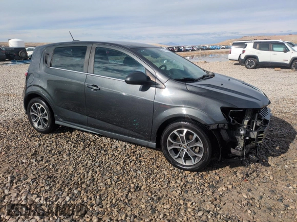 2017 Chevrolet Sonic LT with VIN 1G1JD6SB8H4104808, listed as a Copart auction lot 43740025 with 76,731 mi miles and Salvage Title. Bid and sale history available at carsss.com. Image 4.