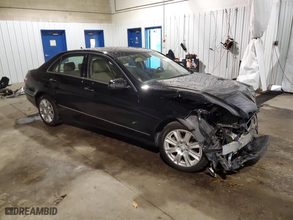 2013 Mercedes-Benz E-Class E 350 Luxury with VIN WDDHF8JB6DA746569, listed as a Copart auction lot 81832194 with 98,598 mi miles and Salvage Title. Bid and sale history available at carsss.com. Image 4.