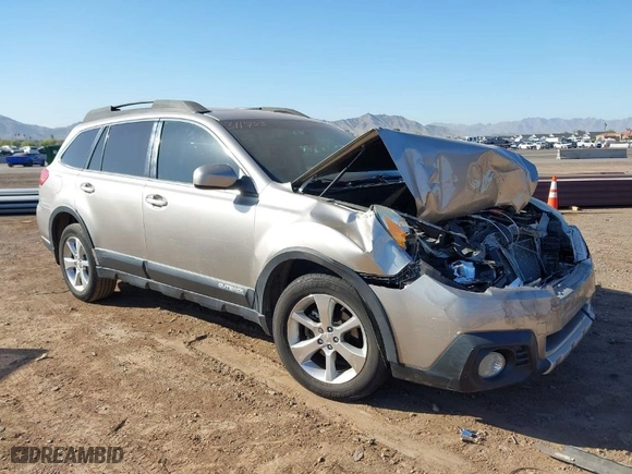 2014 Subaru Outback 2.5i Limited with VIN 4S4BRBMC0E3311783, listed as a IAAI auction lot 41950362 with 125,517 mi miles. Bid and sale history available at carsss.com. Image 1.