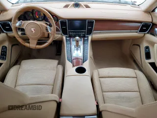 2010 Porsche Panamera Turbo z VIN WP0AC2A74AL091423, wystawiony jako Copart lot #46444165 z przebiegiem 48 073 mil mil oraz Nie do naprawy • Non repairable. Historia ofert i sprzedaży dostępna na DreamBid. Obrazek 8.