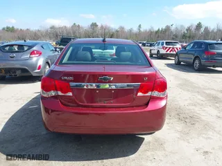 2015 Chevrolet Cruze LT with VIN 1G1PE5SB6F7275893, listed as a IAAI auction lot 42105478 with 144,037 mi miles. Bid and sale history available at carsss.com. Image 15.