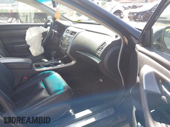 2013 Nissan Altima SV with VIN 1N4BL3AP7DN470960, listed as a IAAI auction lot 41968524 with 118,263 mi miles and . Bid and sale history available at DreamBid. Image 5.