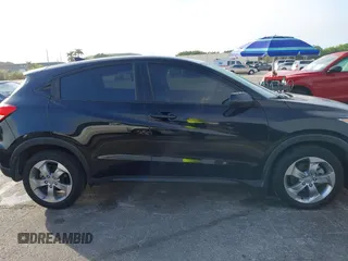 2021 Honda HR-V LX with VIN 3CZRU5H33MM730828, listed as a IAAI auction lot 41500882 with 48,503 mi miles. Bid and sale history available at carsss.com. Image 14.