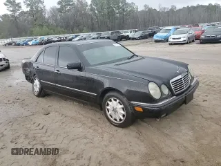 1997 Mercedes-Benz E-Class with VIN WDBJF20F3VA351844, listed as a Copart auction lot 44768675 with 259,549 mi miles and Salvage Title. Bid and sale history available at carsss.com. Image 10.