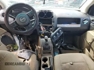 2016 Jeep Compass Sport SE z VIN 1C4NJCBA9GD590955, wystawiony jako Copart lot #71646874 z przebiegiem Nie podano mil oraz Nie do naprawy • Non repairable. Historia ofert i sprzedaży dostępna na DreamBid. Obrazek 8.